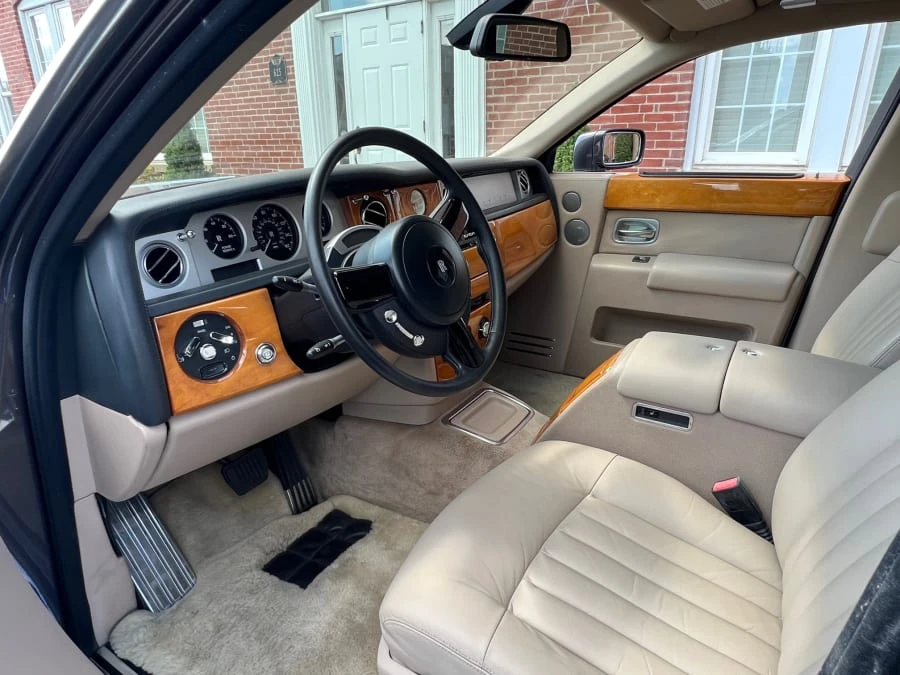 2004 Rolls-Royce Phantom VII - Image 6 of 13