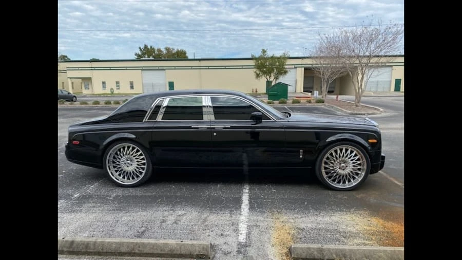 2004 Rolls-Royce Phantom VII - Image 2 of 12
