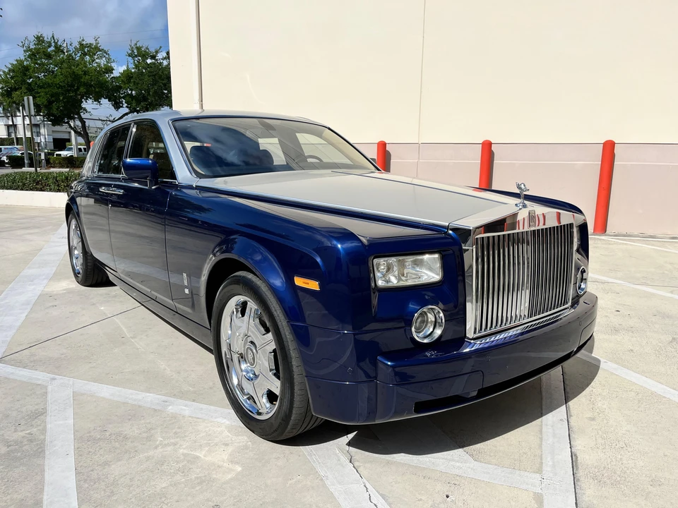 2004 Rolls-Royce Phantom VII - Image 15 of 31