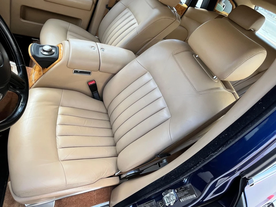 2004 Rolls-Royce Phantom VII - Image 29 of 31