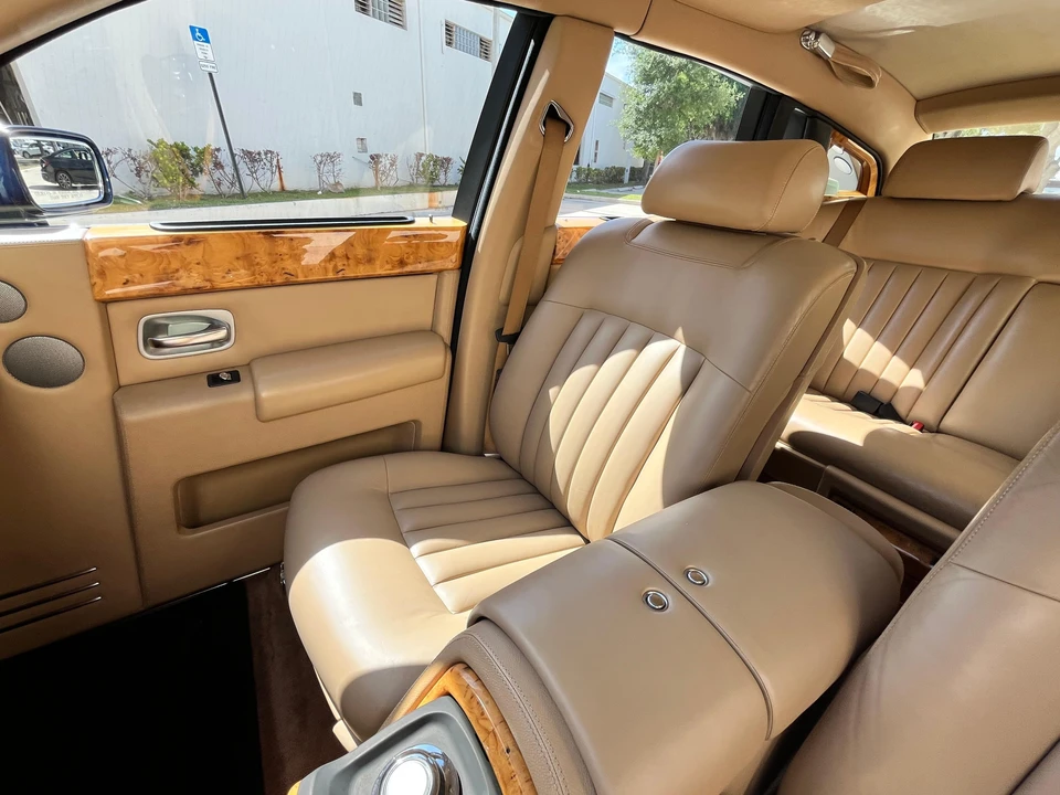 2004 Rolls-Royce Phantom VII - Image 31 of 31