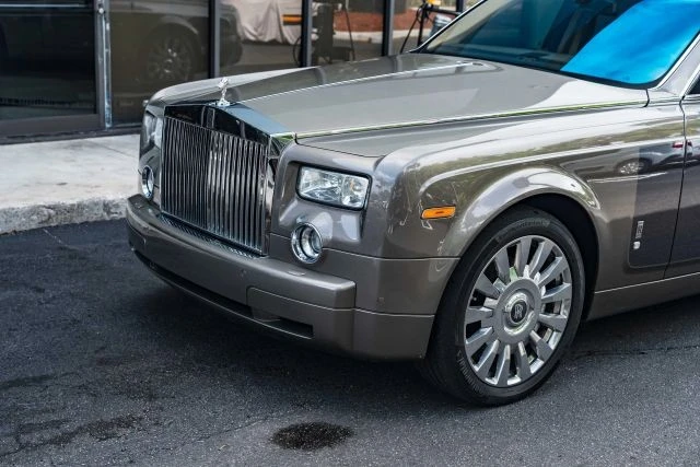 2004 Rolls-Royce Phantom VII - Image 5 of 31