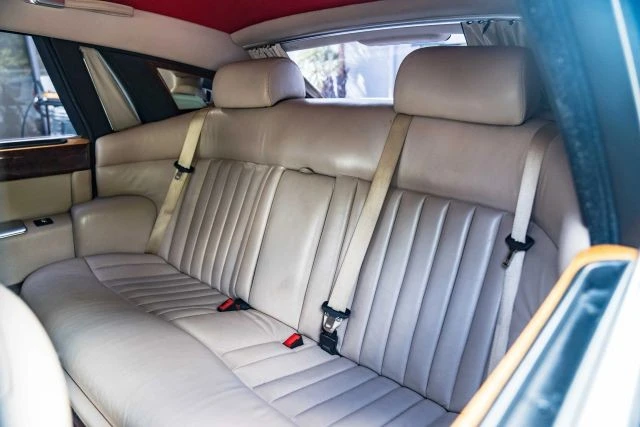 2004 Rolls-Royce Phantom VII - Image 25 of 31