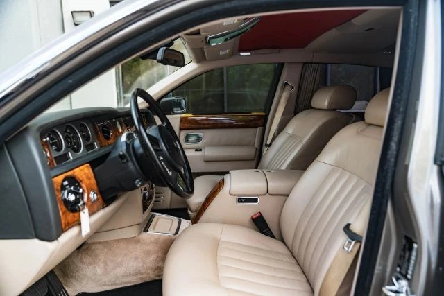 2004 Rolls-Royce Phantom VII - Image 20 of 31