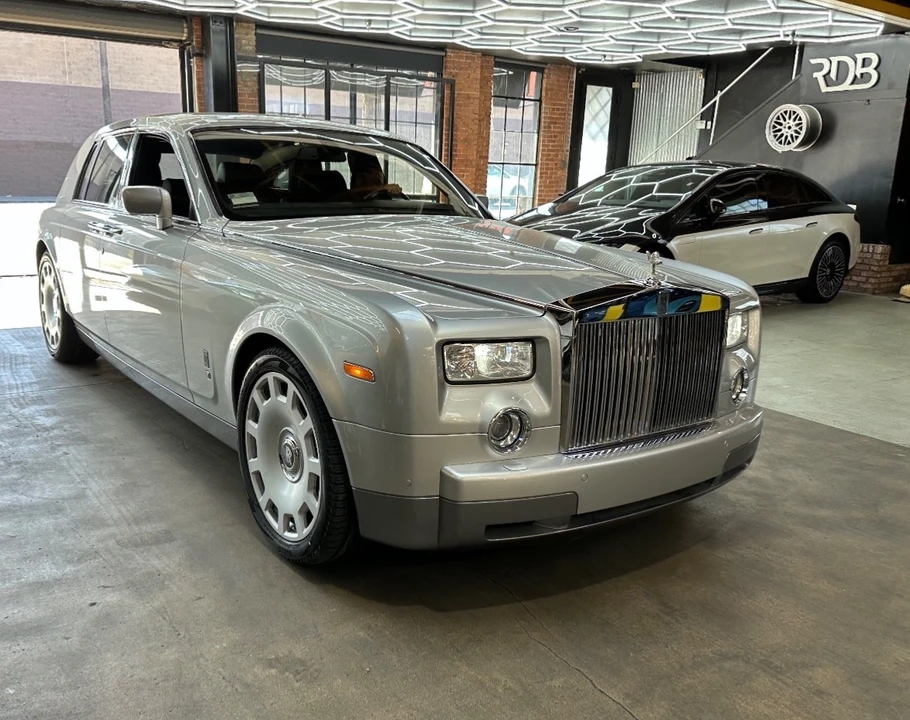 2004 Rolls-Royce Phantom VII - Image 6 of 18