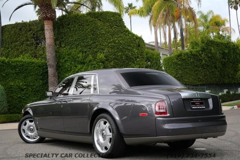 2004 Rolls-Royce Phantom VII - Image 9 of 21