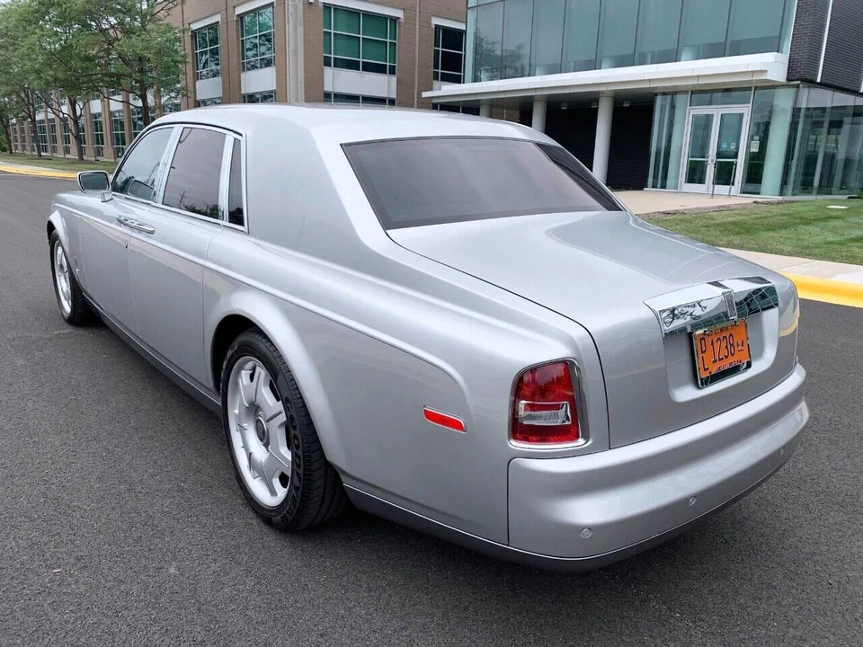2004 Rolls-Royce Phantom VII - Image 22 of 31