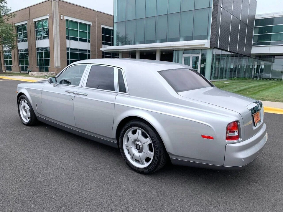 2004 Rolls-Royce Phantom VII - Image 20 of 31