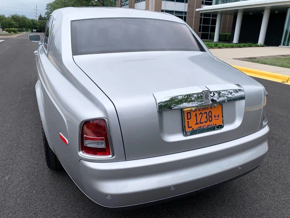 2004 Rolls-Royce Phantom VII - Image 24 of 31