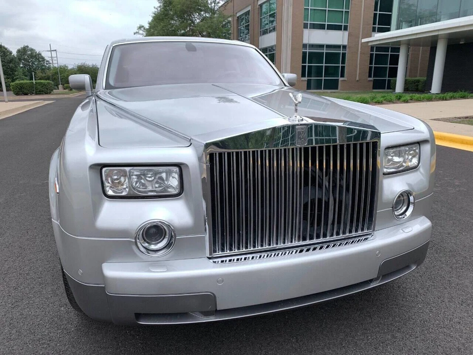 2004 Rolls-Royce Phantom VII - Image 6 of 31