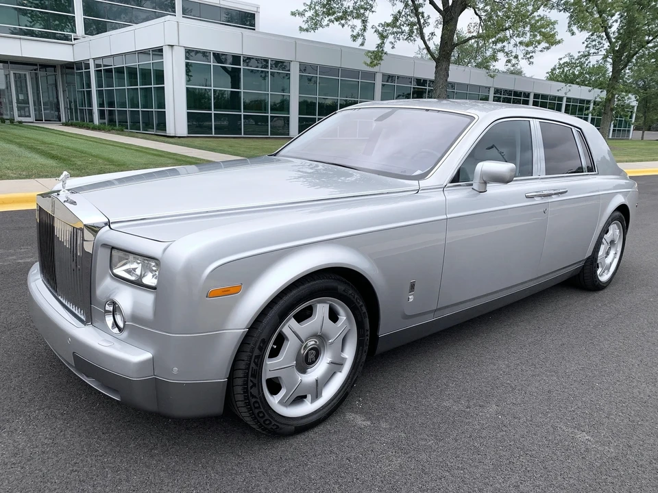 2004 Rolls-Royce Phantom VII - Image 13 of 21