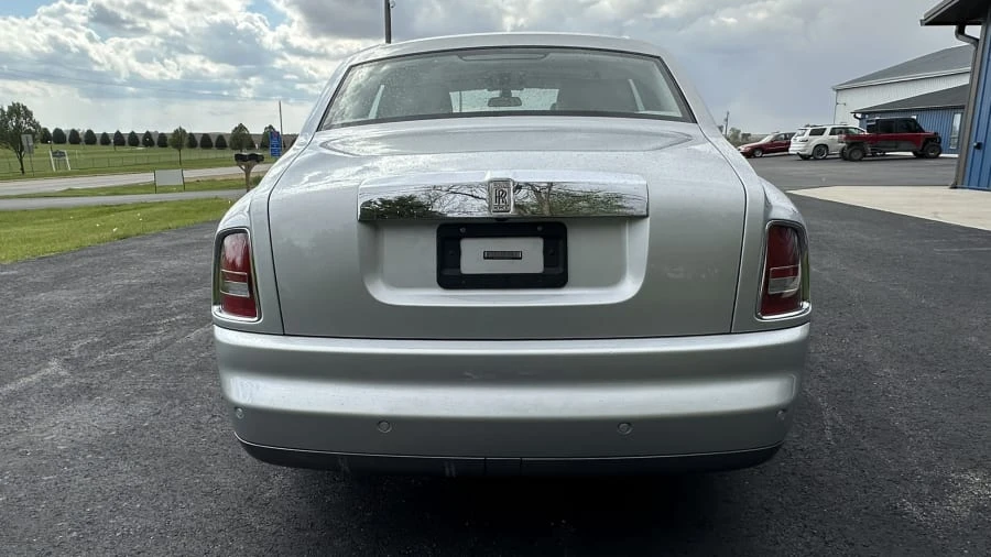 2004 Rolls-Royce Phantom VII - Image 11 of 27