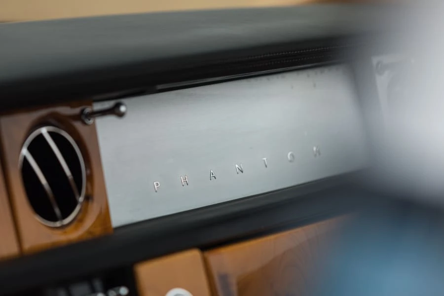 2004 Rolls-Royce Phantom VII - Image 22 of 26