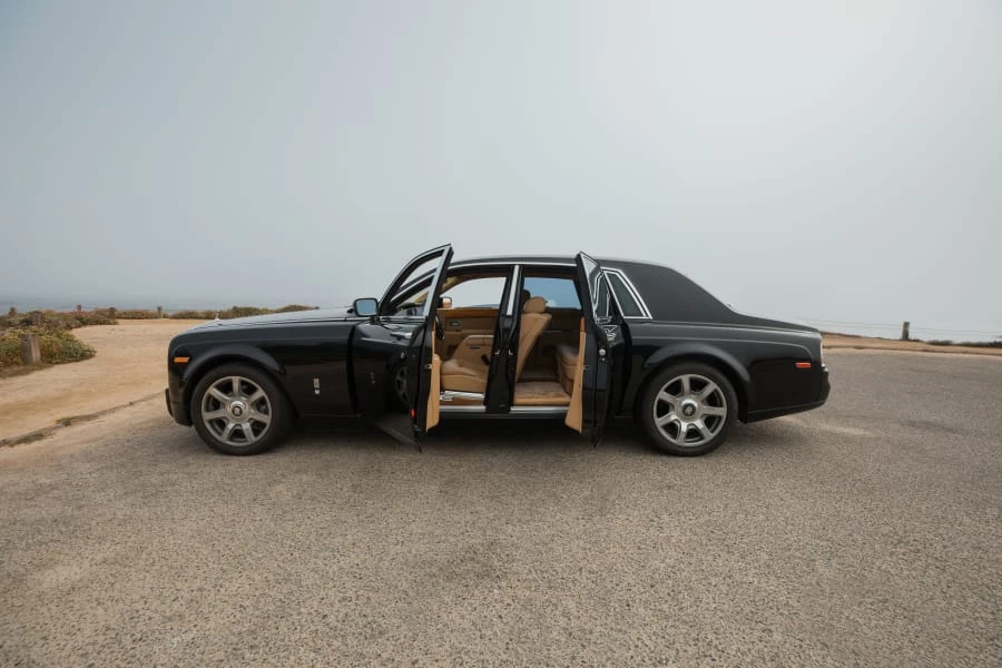 2004 Rolls-Royce Phantom VII - Image 8 of 26