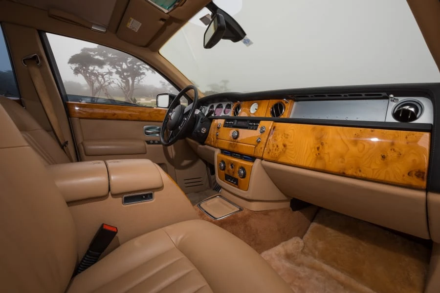 2004 Rolls-Royce Phantom VII - Image 18 of 26