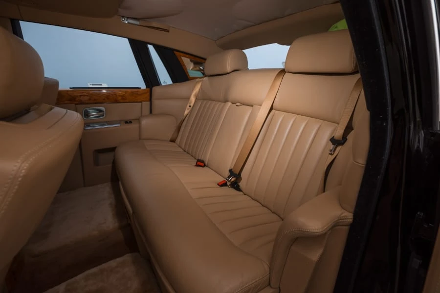 2004 Rolls-Royce Phantom VII - Image 19 of 26