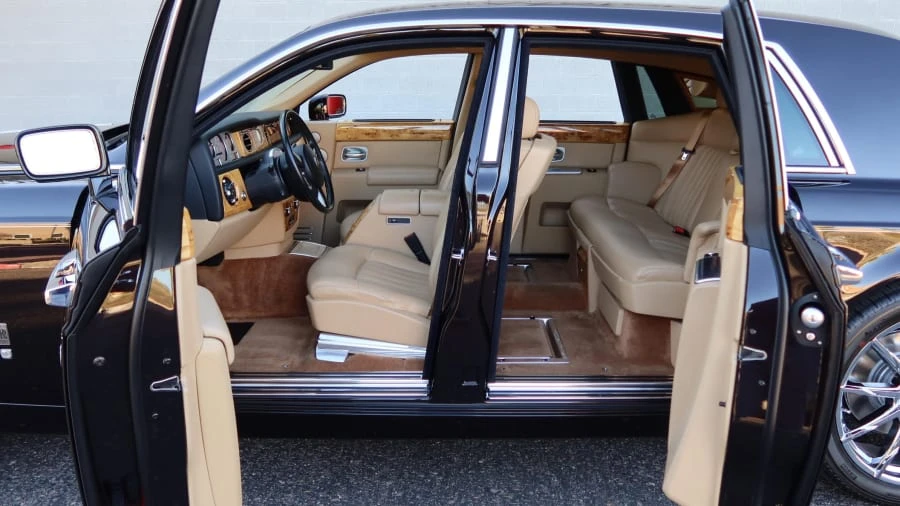 2004 Rolls-Royce Phantom VII - Image 4 of 18