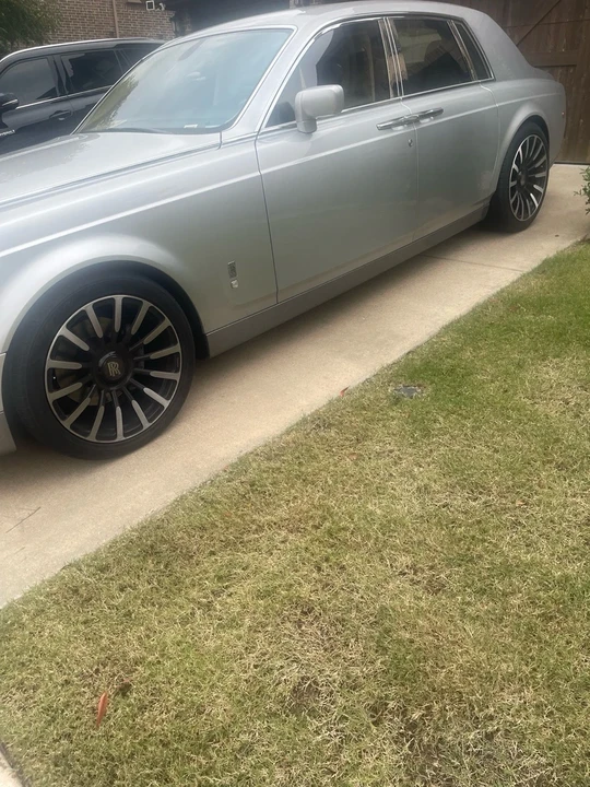 2004 Rolls-Royce Phantom VII - Image 10 of 12