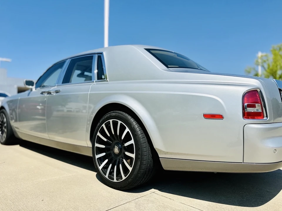 2004 Rolls-Royce Phantom VII - Image 3 of 12