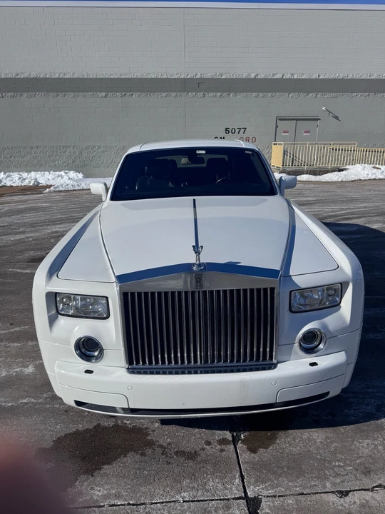 2004 Rolls-Royce Phantom VII - Image 2 of 15