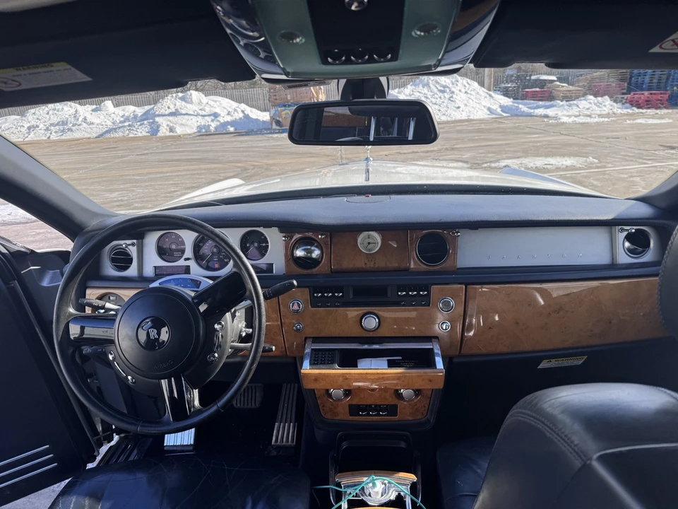 2004 Rolls-Royce Phantom VII - Image 14 of 15