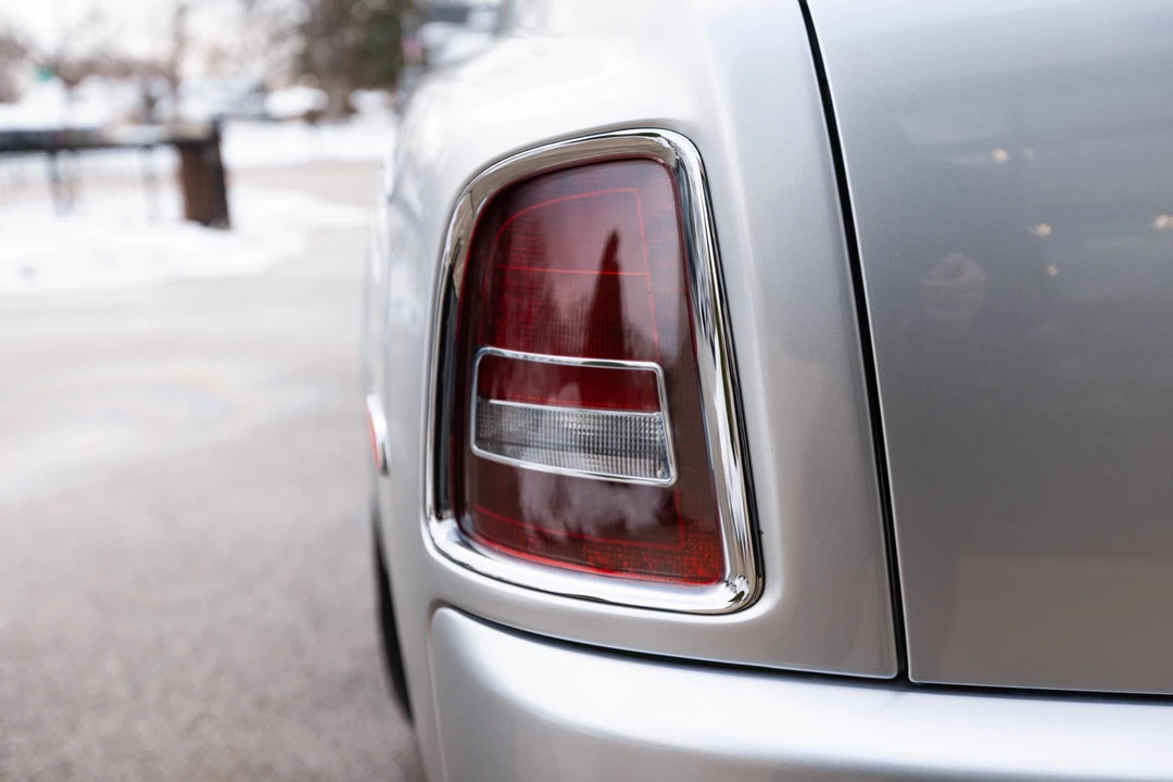 2004 Rolls-Royce Phantom VII - Image 16 of 21