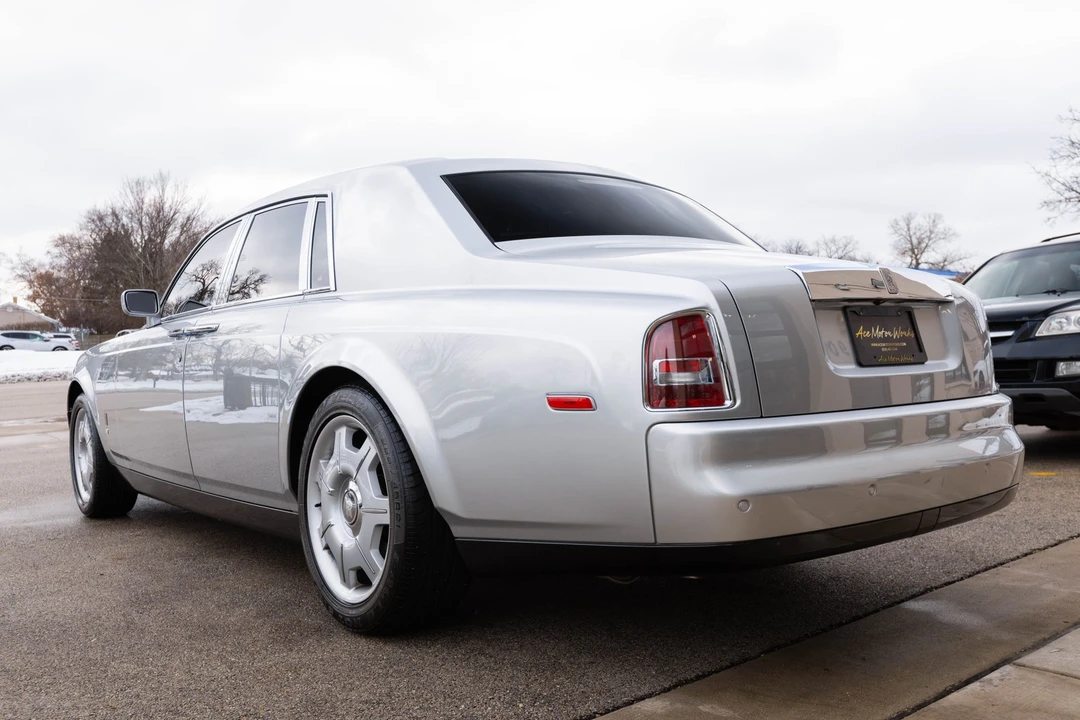 2004 Rolls-Royce Phantom VII - Image 13 of 21