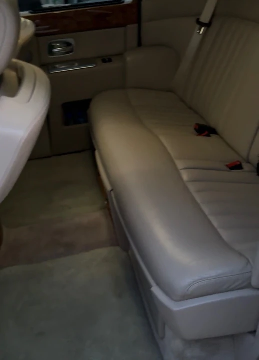 2004 Rolls-Royce Phantom VII - Image 12 of 16