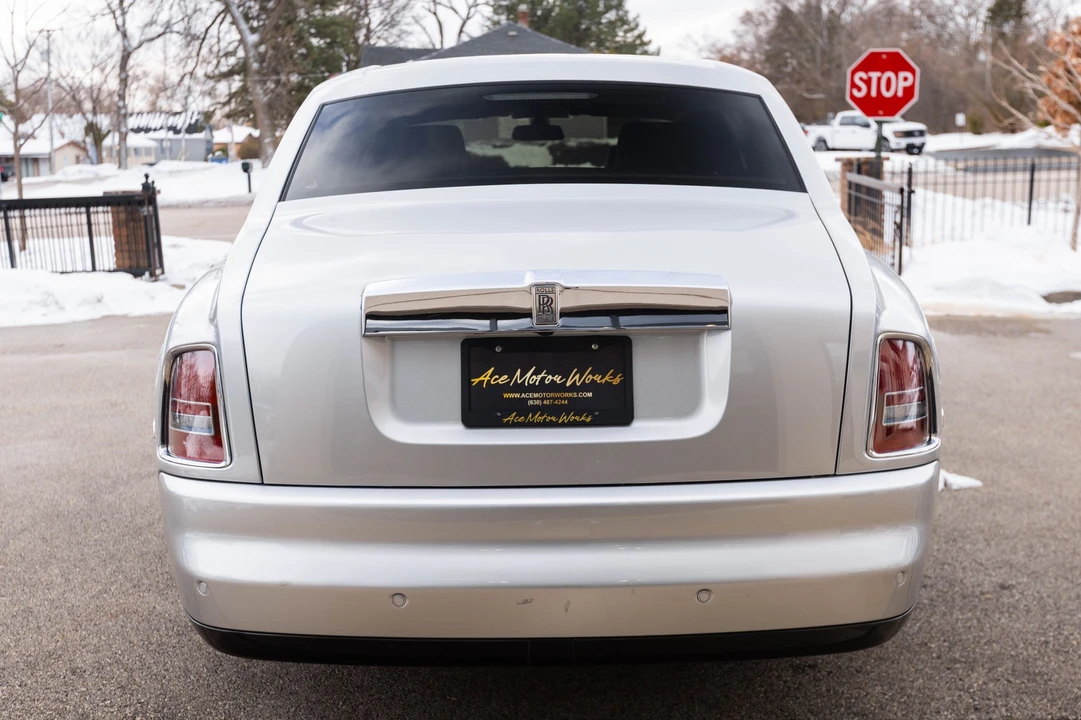 2004 Rolls-Royce Phantom VII - Image 14 of 21