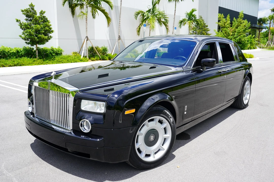 2004 Rolls-Royce Phantom VII - Image 5 of 31