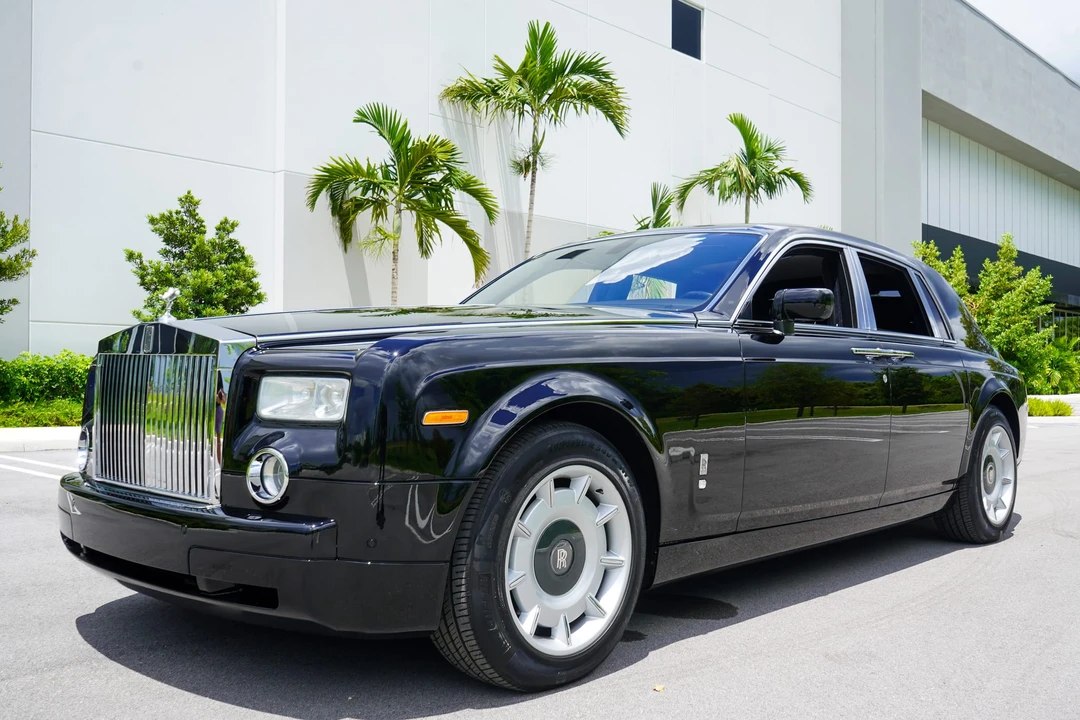 2004 Rolls-Royce Phantom VII - Image 10 of 31