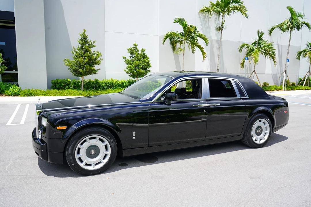 2004 Rolls-Royce Phantom VII - Image 15 of 31