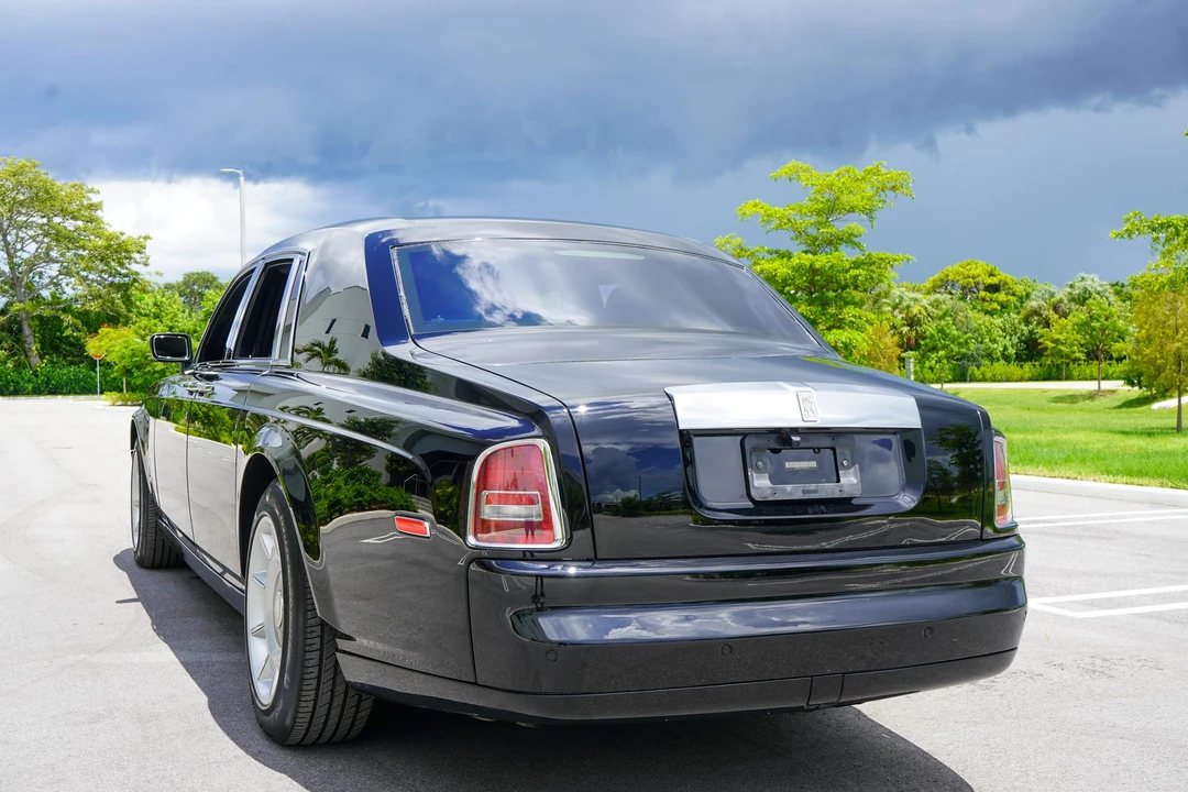 2004 Rolls-Royce Phantom VII - Image 23 of 31