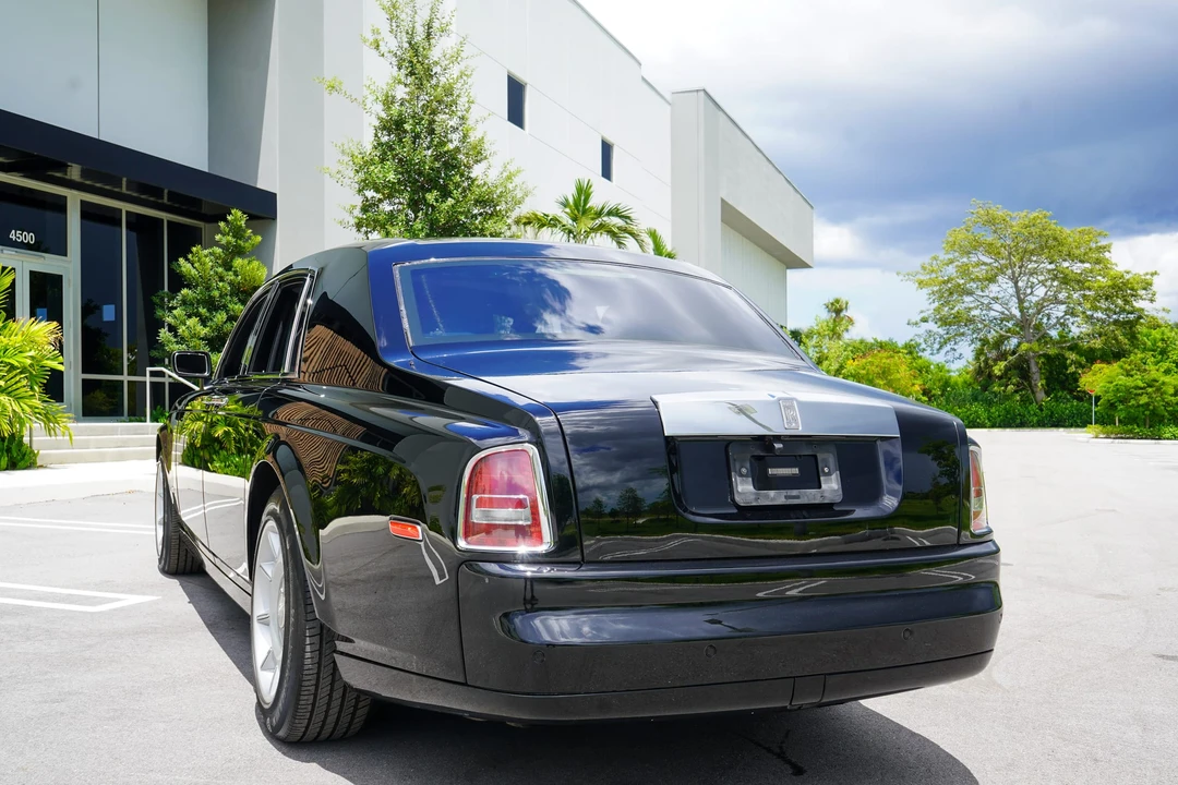 2004 Rolls-Royce Phantom VII - Image 28 of 31