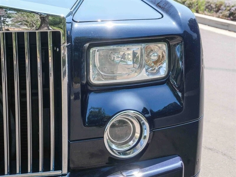 2004 Rolls-Royce Phantom VII - Image 14 of 21