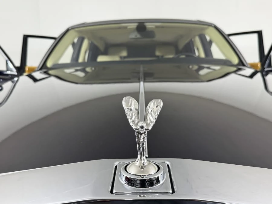 2004 Rolls-Royce Phantom VII - Image 12 of 27