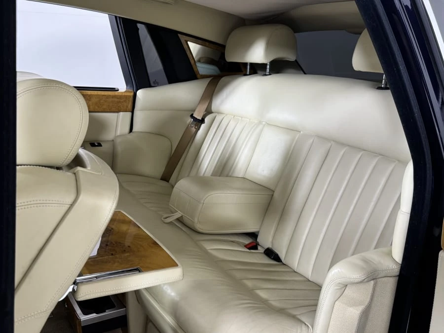 2004 Rolls-Royce Phantom VII - Image 16 of 27