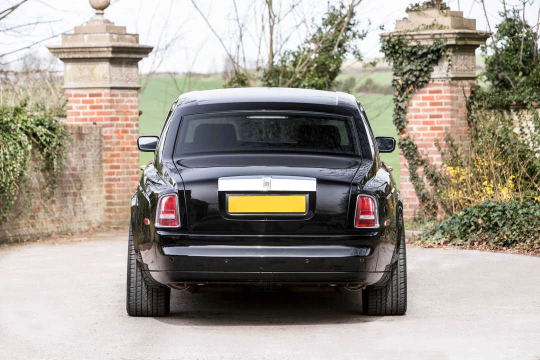 2004 Rolls-Royce Phantom VII - Image 10 of 12