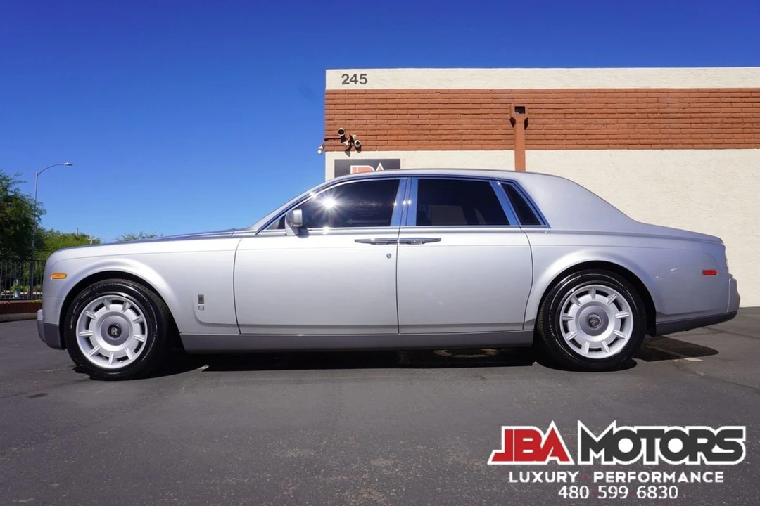 2004 Rolls-Royce Phantom VII - Image 9 of 12