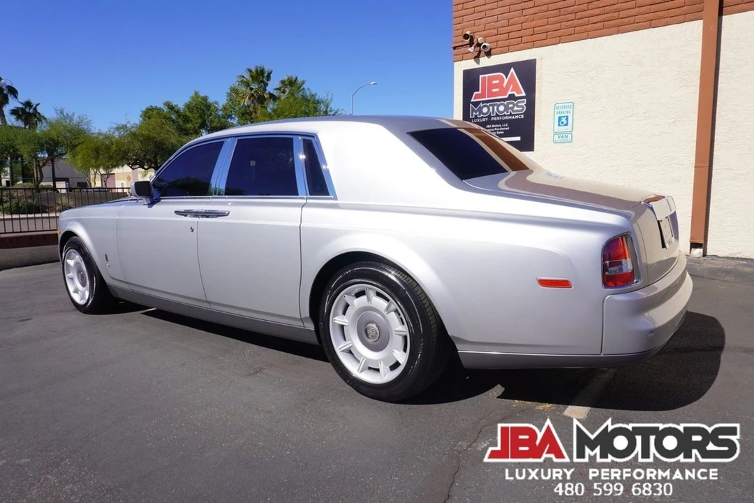 2004 Rolls-Royce Phantom VII - Image 4 of 12