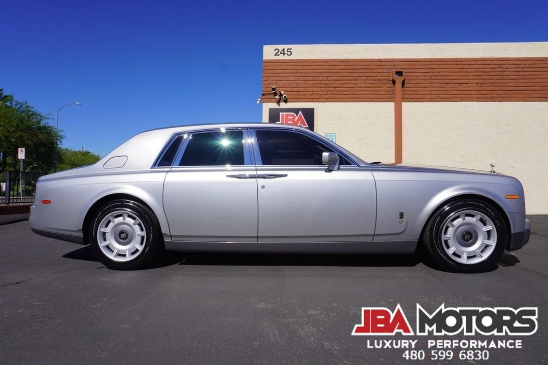 2004 Rolls-Royce Phantom VII - Image 11 of 12