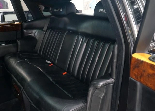 2004 Rolls-Royce Phantom VII - Image 15 of 21