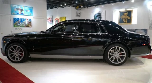 2004 Rolls-Royce Phantom VII - Image 4 of 21