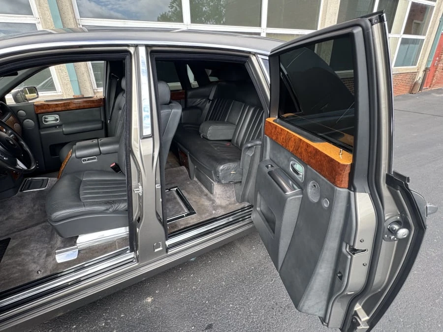 2004 Rolls-Royce Phantom VII - Image 7 of 15