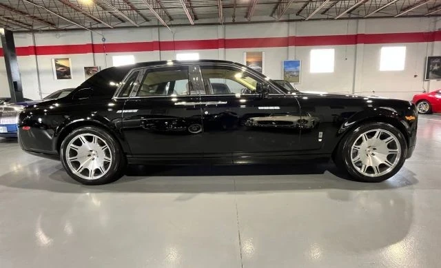 2004 Rolls-Royce Phantom VII - Image 4 of 21