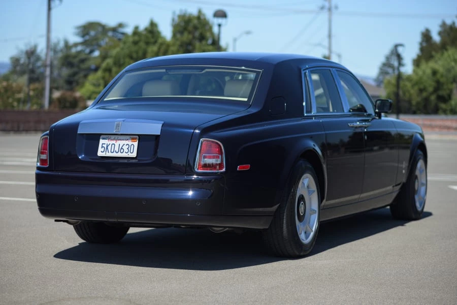 2004 Rolls-Royce Phantom VII - Image 3 of 31