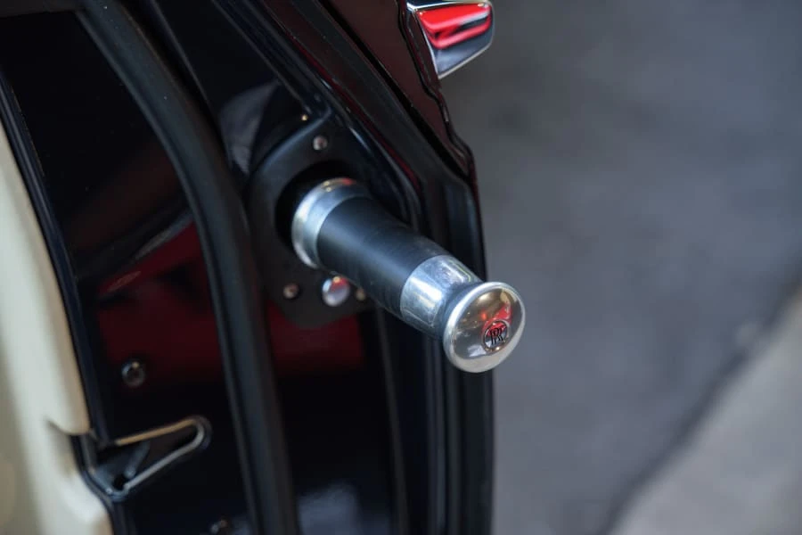 2004 Rolls-Royce Phantom VII - Image 25 of 31
