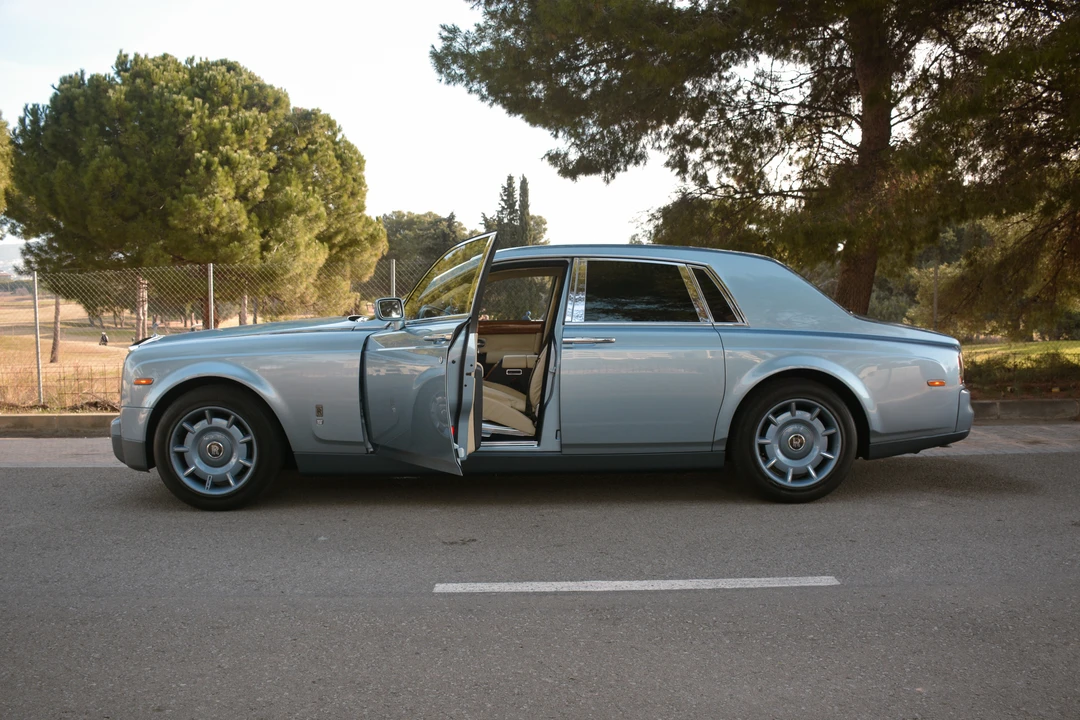 2004 Rolls-Royce Phantom VII - Image 30 of 31
