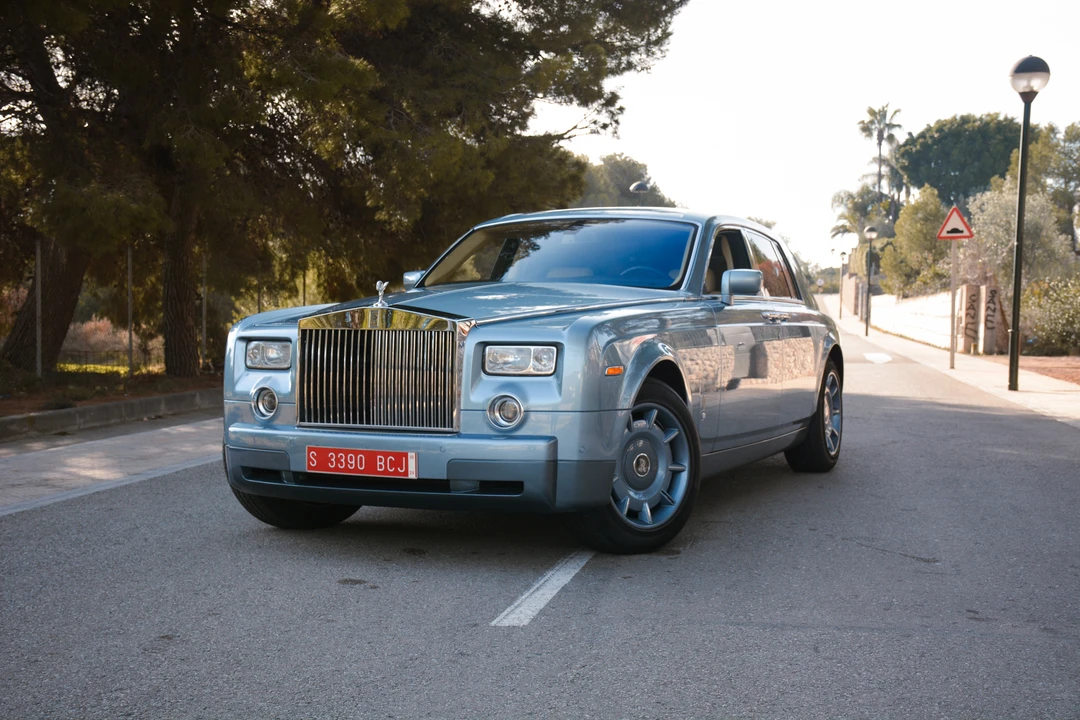 2004 Rolls-Royce Phantom VII - Image 25 of 31