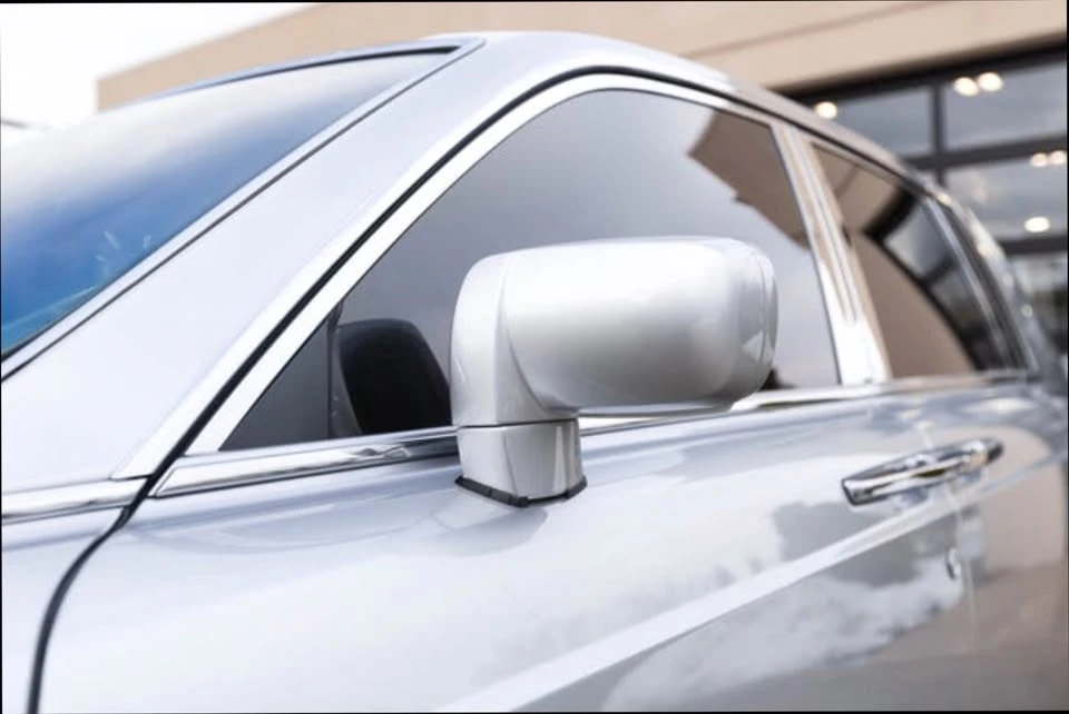 2004 Rolls-Royce Phantom VII - Image 6 of 15